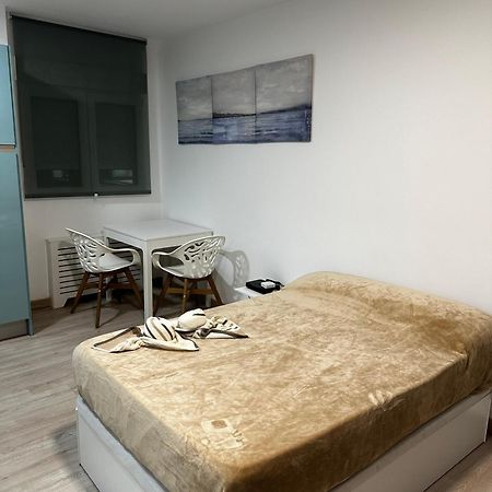 Estudio Centrico A5 Oviedo Luaran gambar